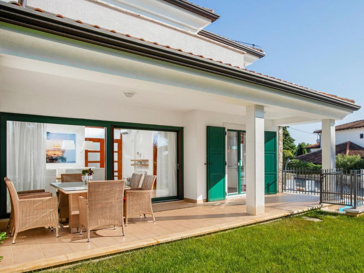 Holiday Home Villa Beach Front By Interhome Savudrija Exterior foto